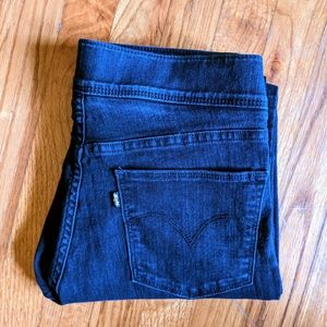 Levi skinny jeans jegging size 6